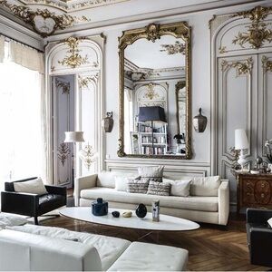 Parisian Paris Apt Decor